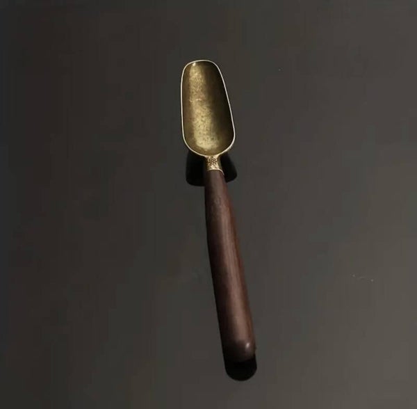 Zwarte Sandelhouten Thee Schep