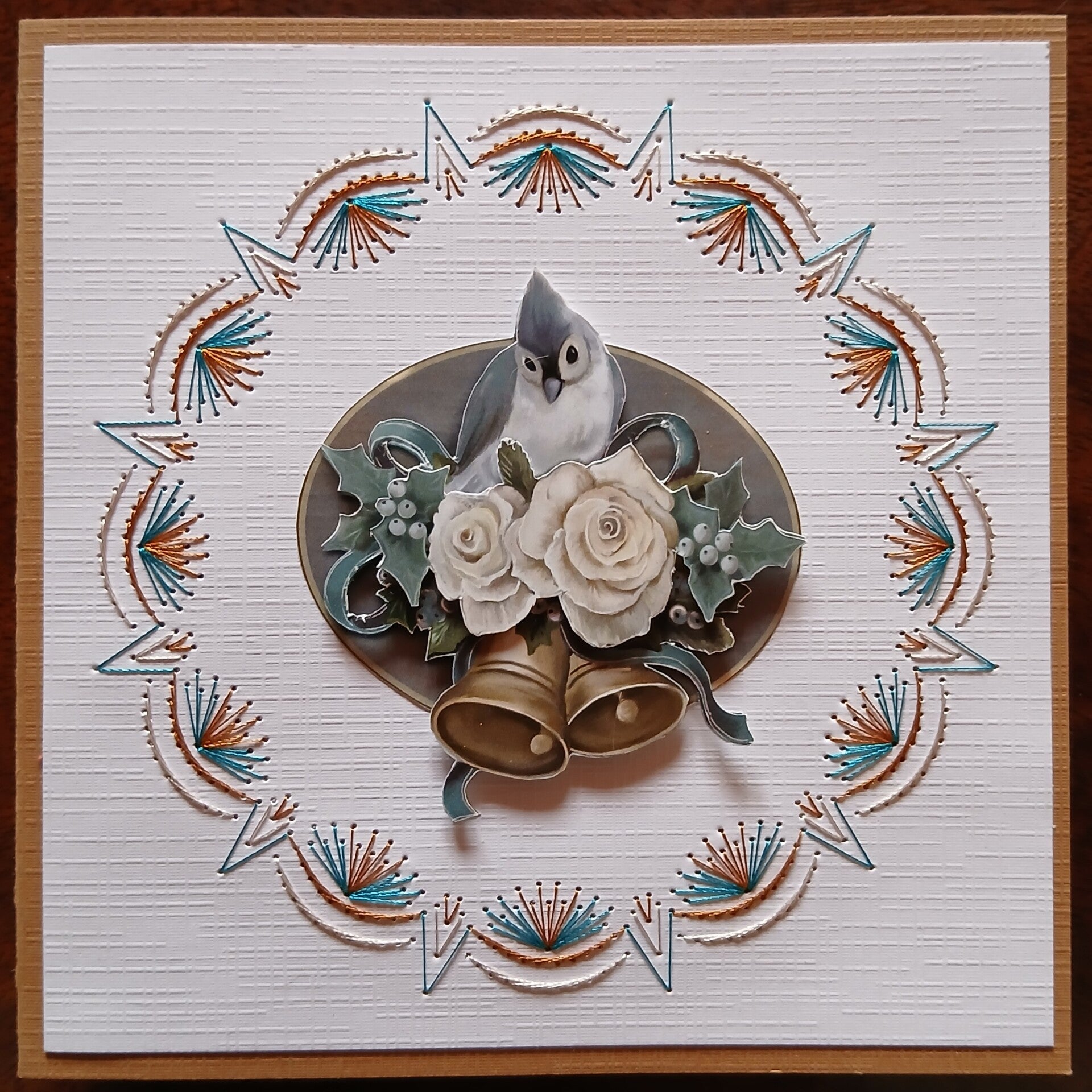 CARTE 3D BRODÉE OISEAU/ROSES