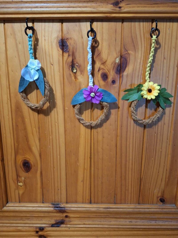 ~Hanging Coconut Husk Ring Swing