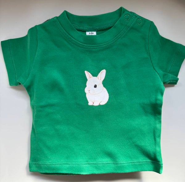 Groen baby T-shirt met konijntje