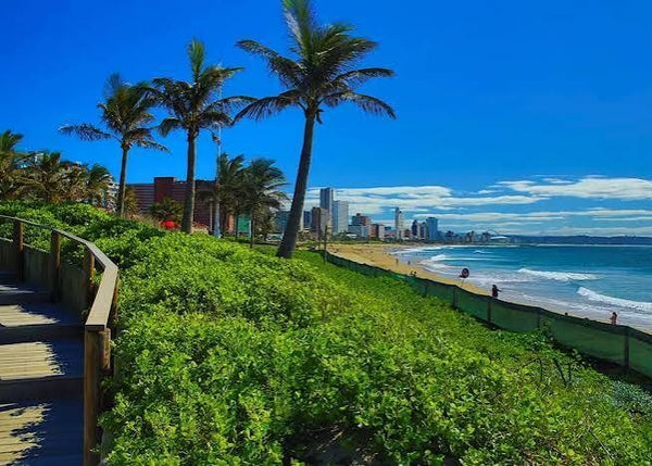 5 Days in Durban. Three tailored itineraries for honeymooners, couples and families