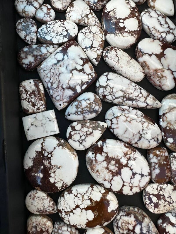 Pendentif Magnésite « Cheval sauvage »