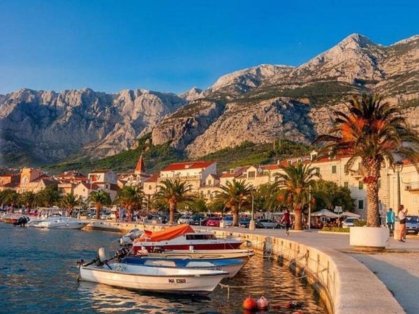 PRIVATE TRANSFER FROM SPLIT AIRPORT TO MAKARSKA