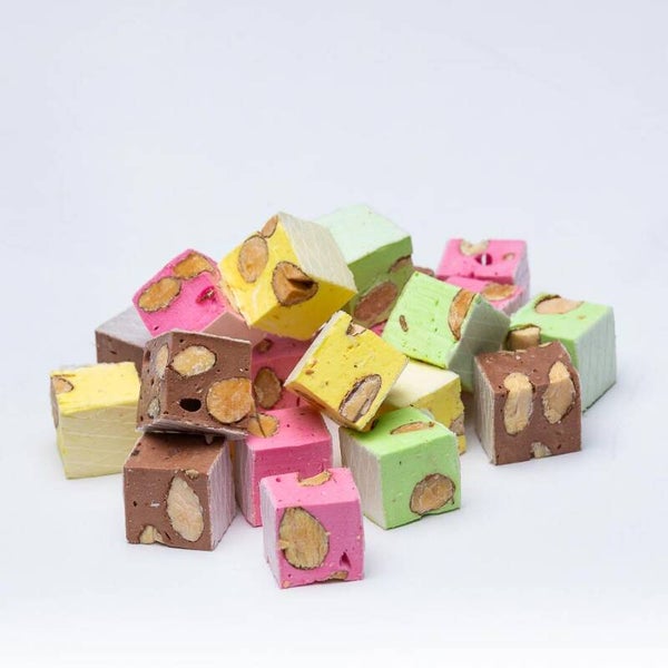 ballotin GROS cube de nougats assortiment 200g (idéal a offrir)