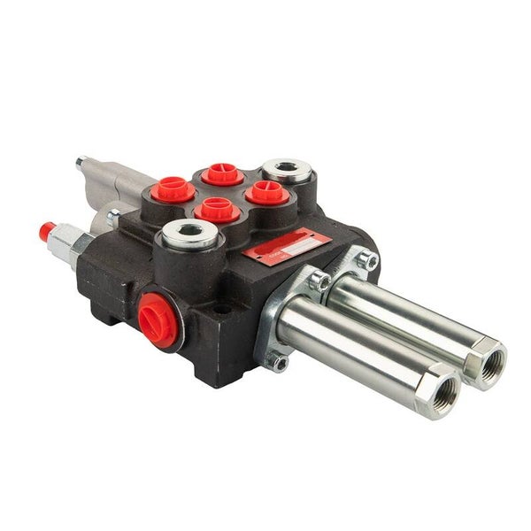 Distributeur hydraulique 2 sections, dont une flottante, 40L commandé par câbles.