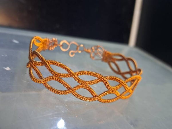Criss Cross Bracelet