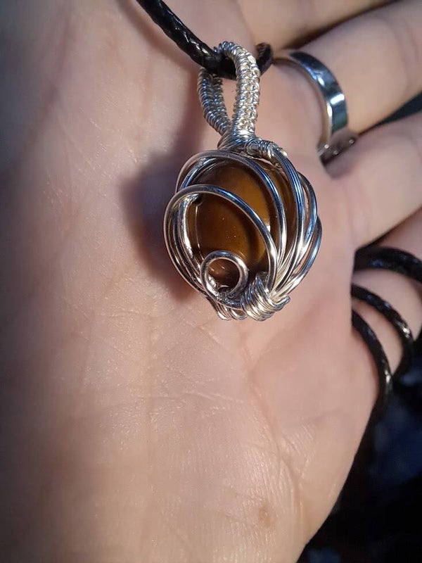 Dainty Shell Pendant