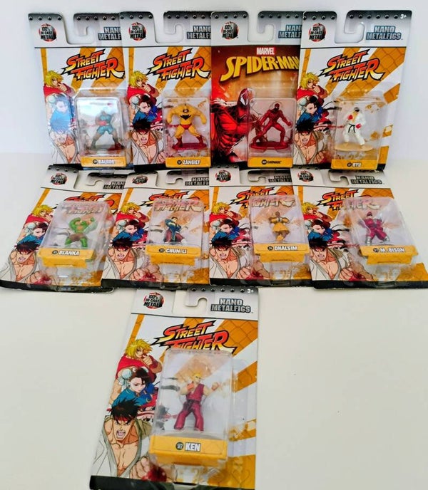 Figurines en métal de la Collection " Street Fighter Nano Metalfigs "