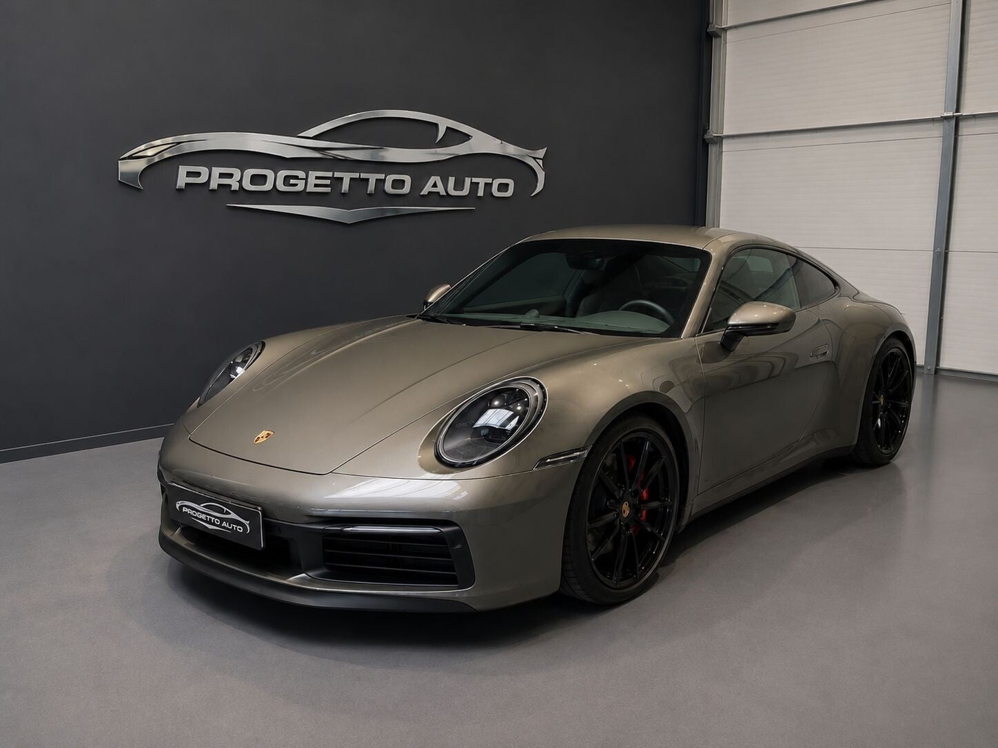 Porsche 992 S