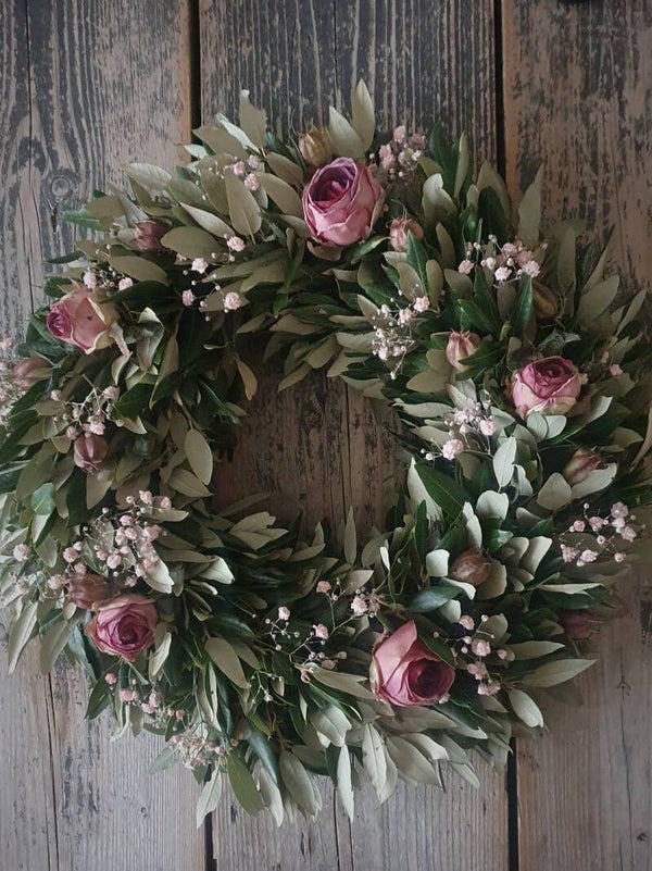 Krans romantisch donker rose