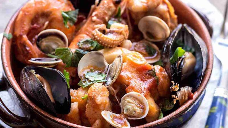 cucina toscana: il caciucco alla livornese