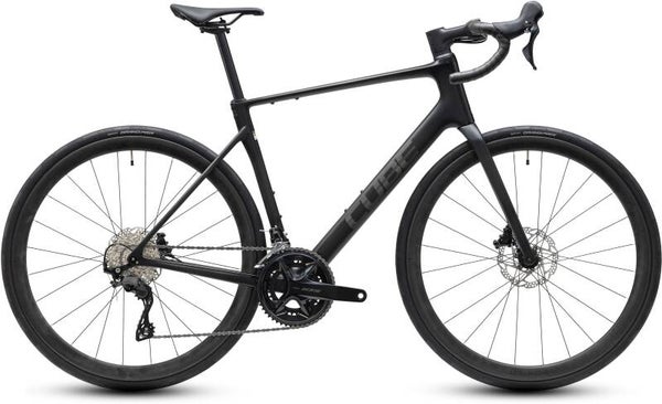 Cube Attain C:62 Race Carbon'n'coalchrome