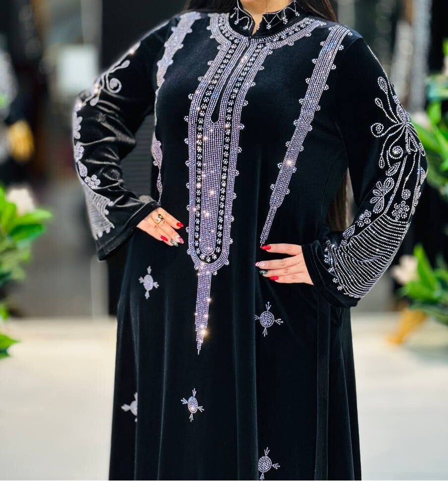 Robe إماراتية noir