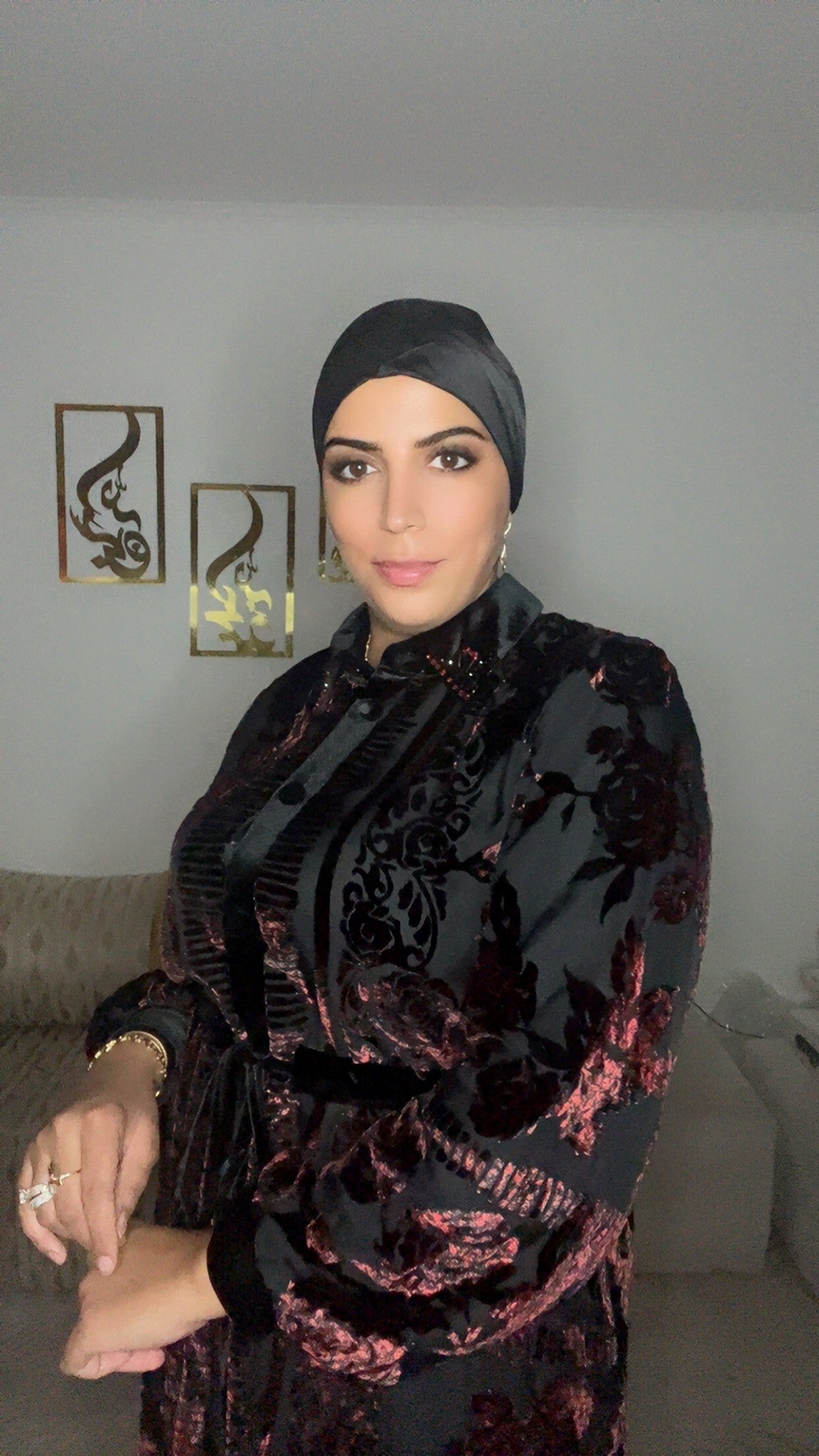 Ensemble rouge قطيفة الهوا