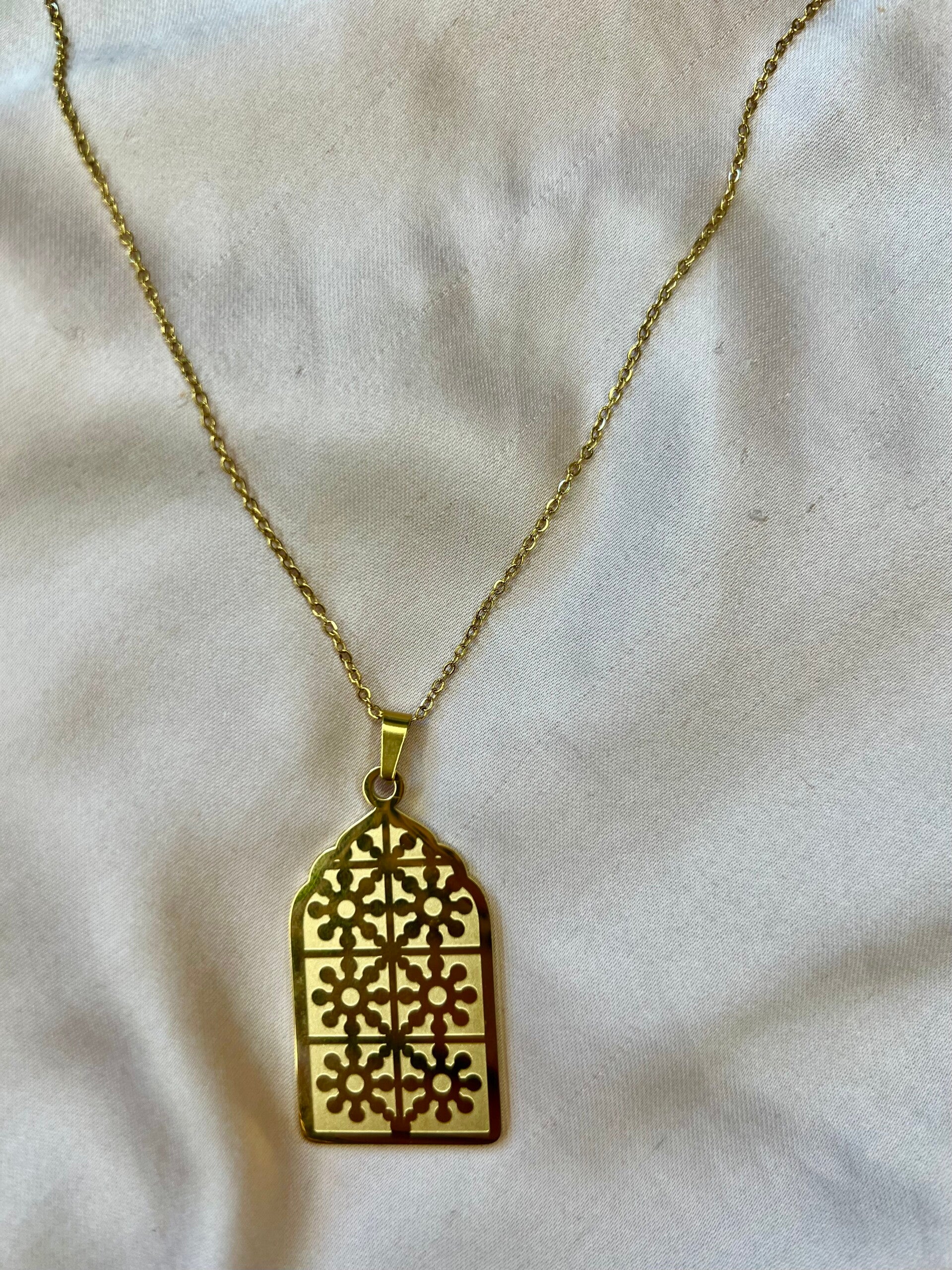 Collier bab El mansourah