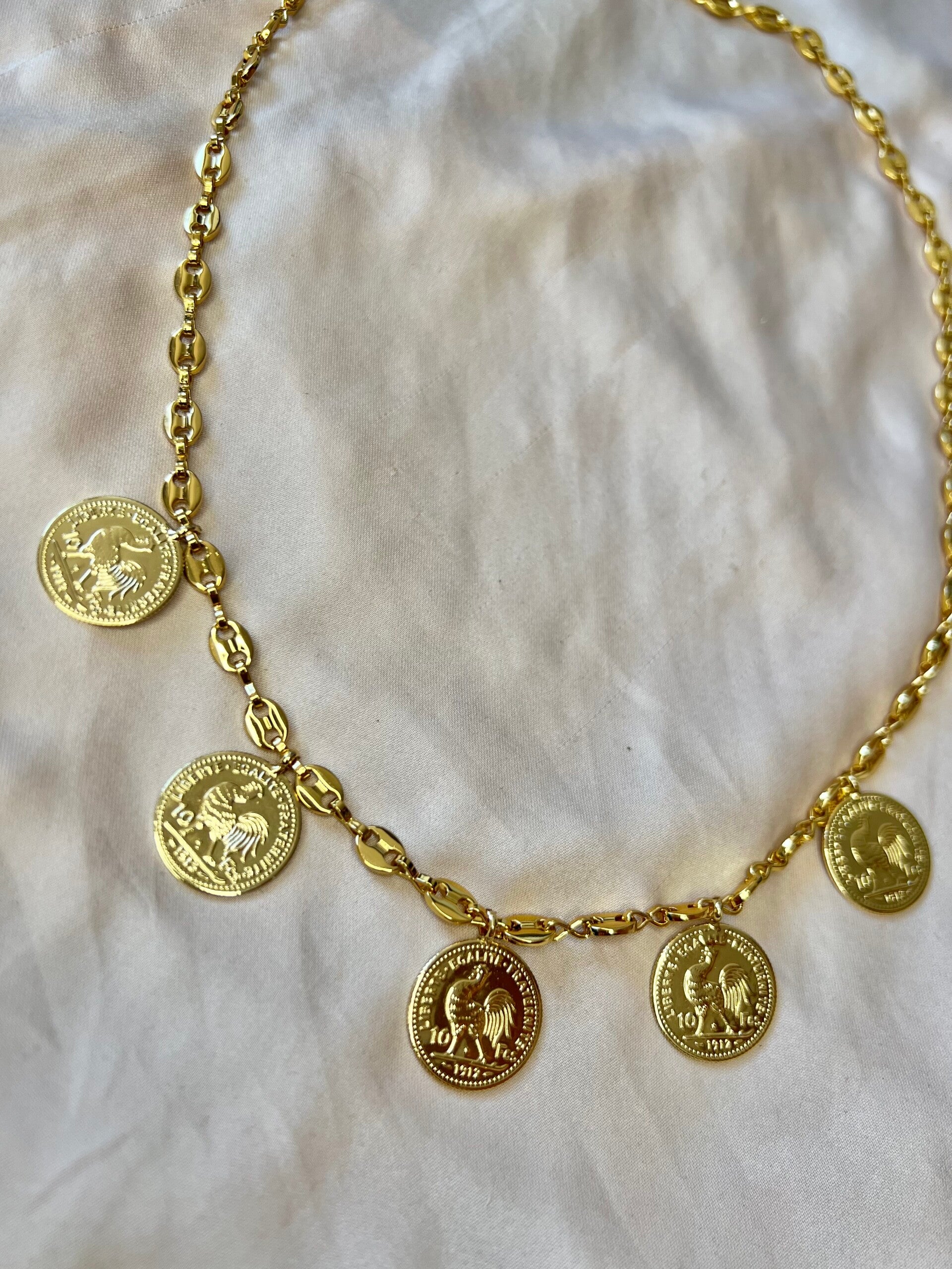 Collier grain de café louis