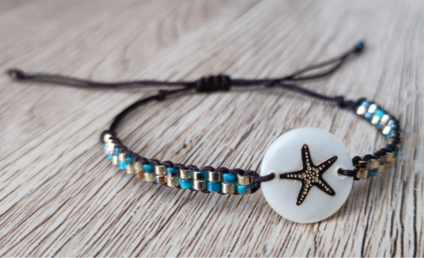 DV PERRIERS BRACELET FIN PERLE DE RIZ ET NACRE IMPRIME