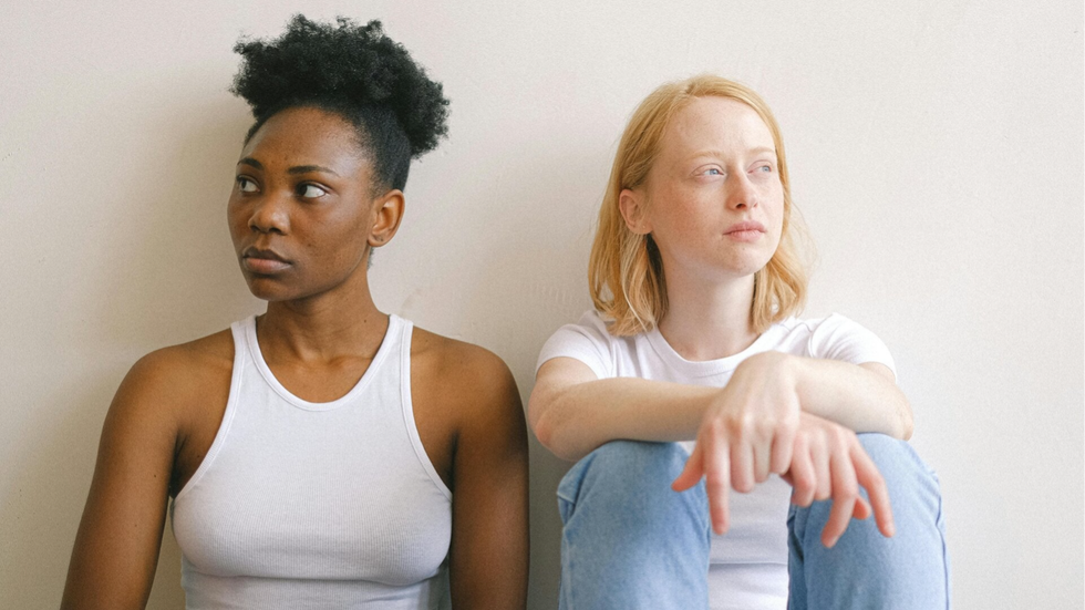 Wenn Freundschaften beendet werden, fühlt sich das mitunter an wie Liebeskummer. (Foto: Anna Shvets/Pexels)