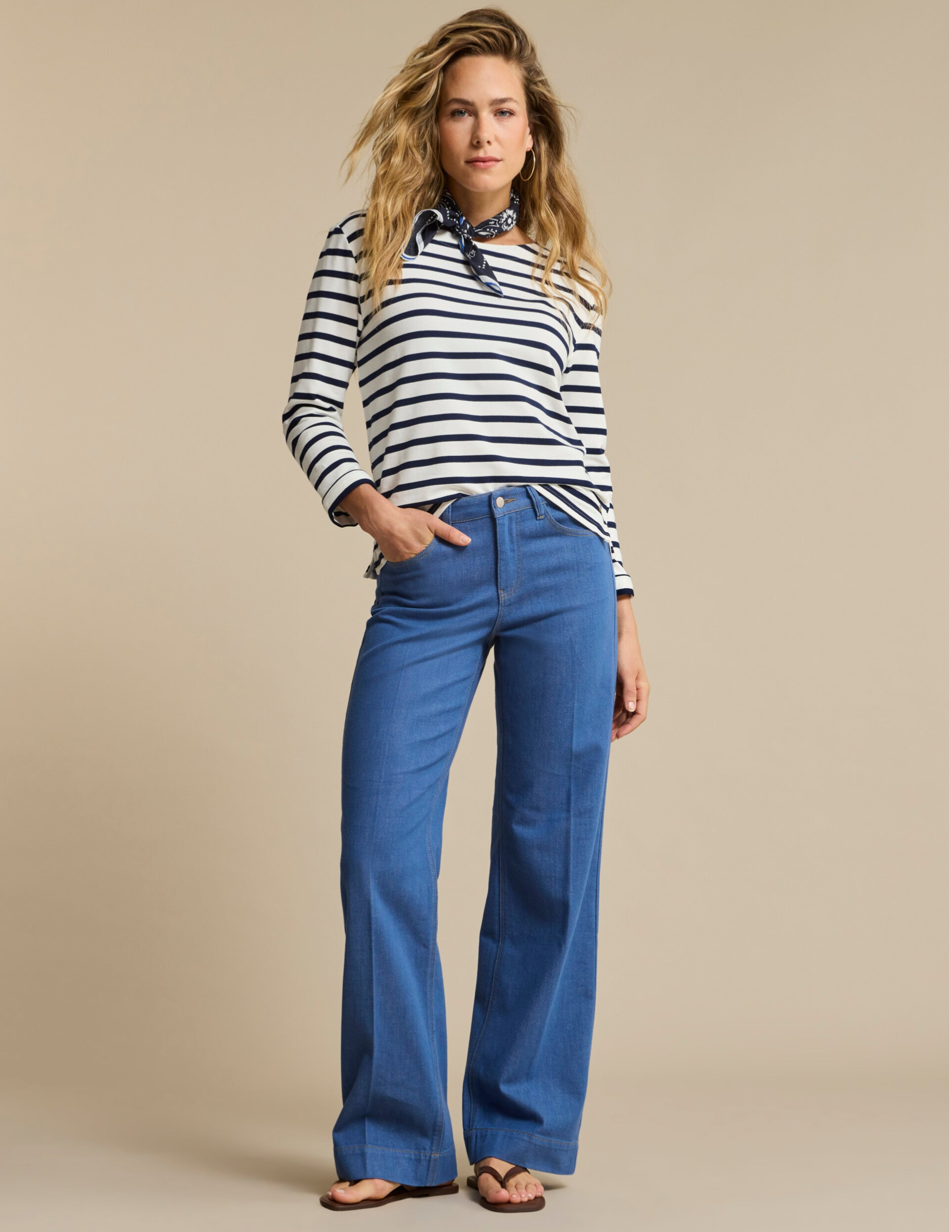 Red Button - Colette True Blue