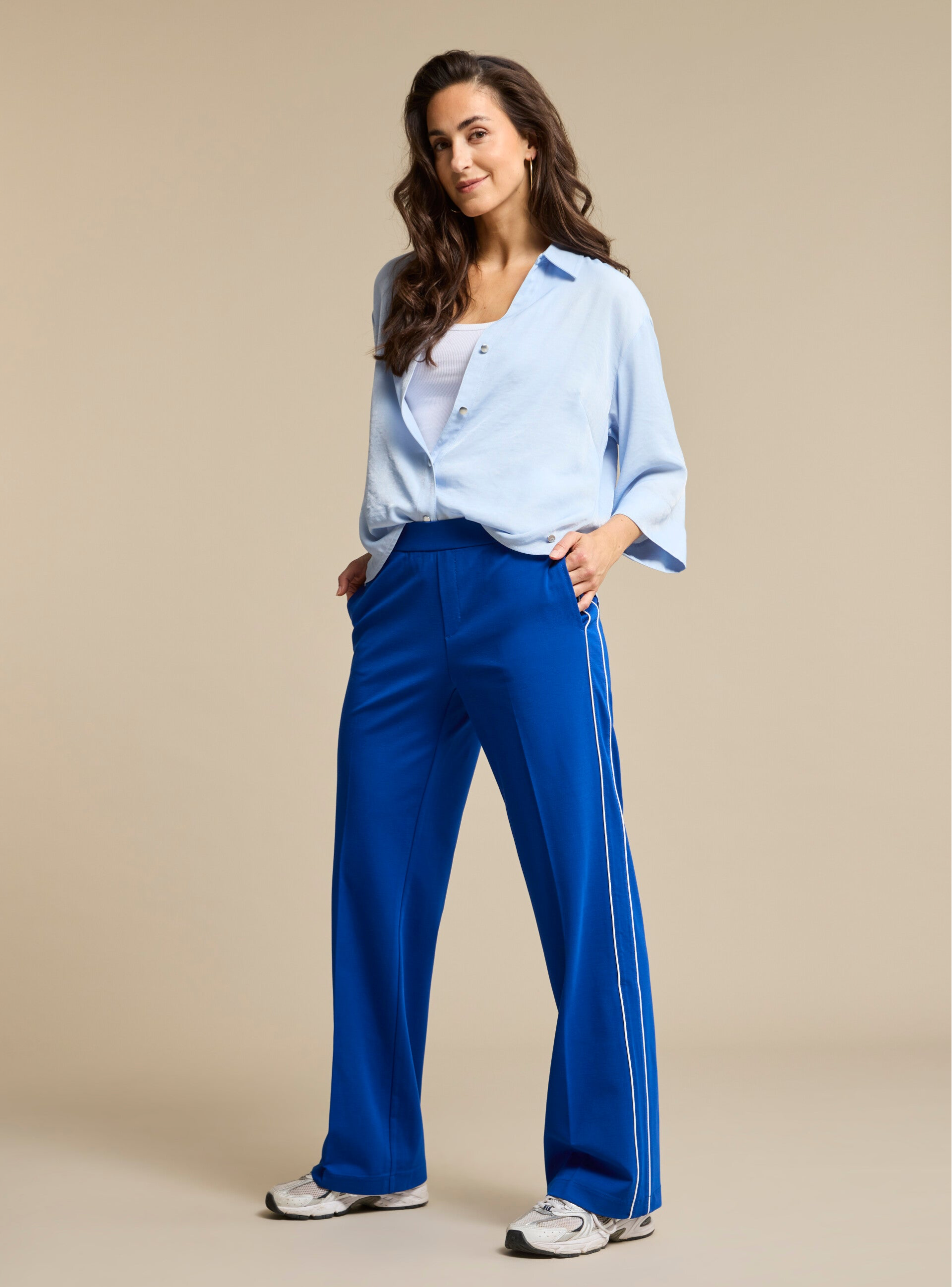 Red Button - Colette Punta Kobalt