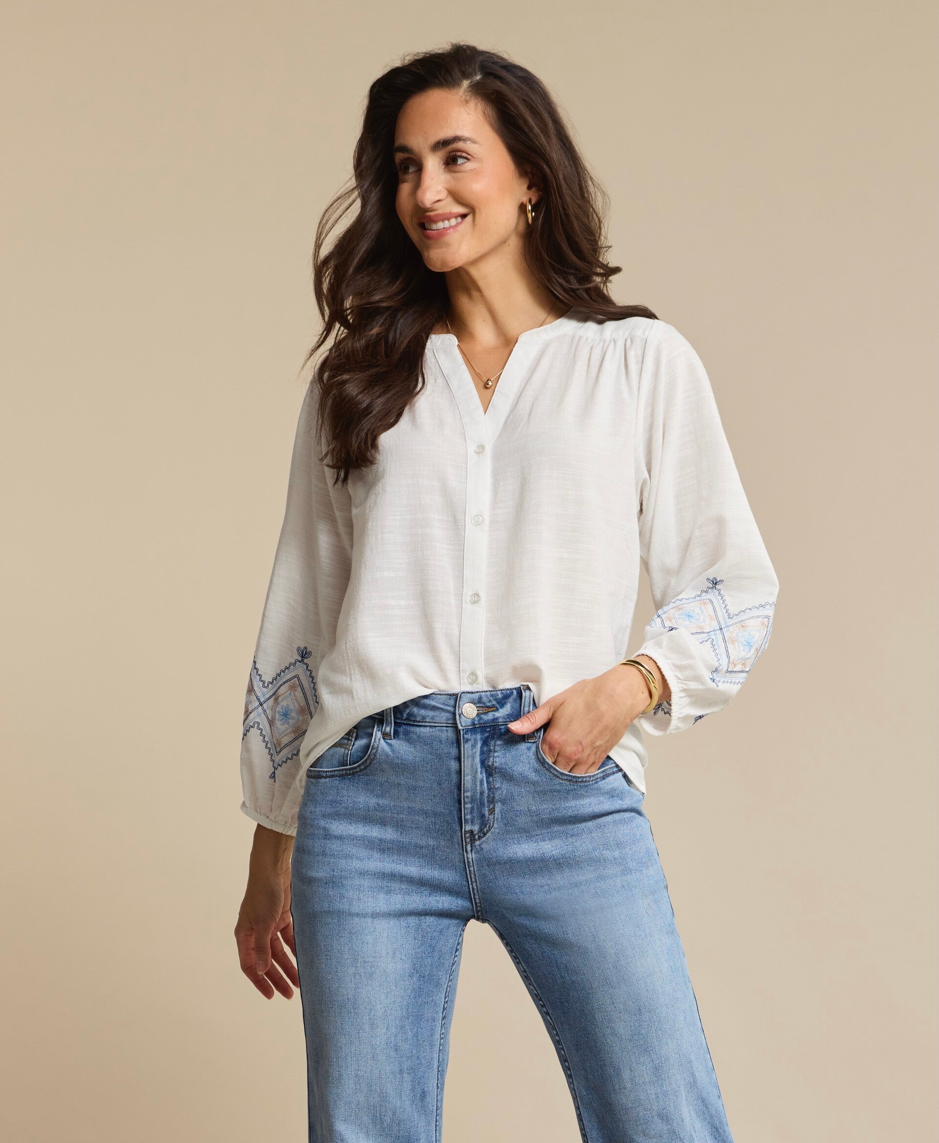 Red Button - Blouse Embroidery