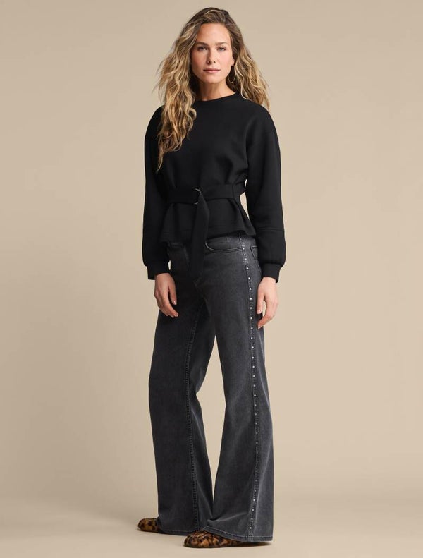 Red Button - Brielle & Studs