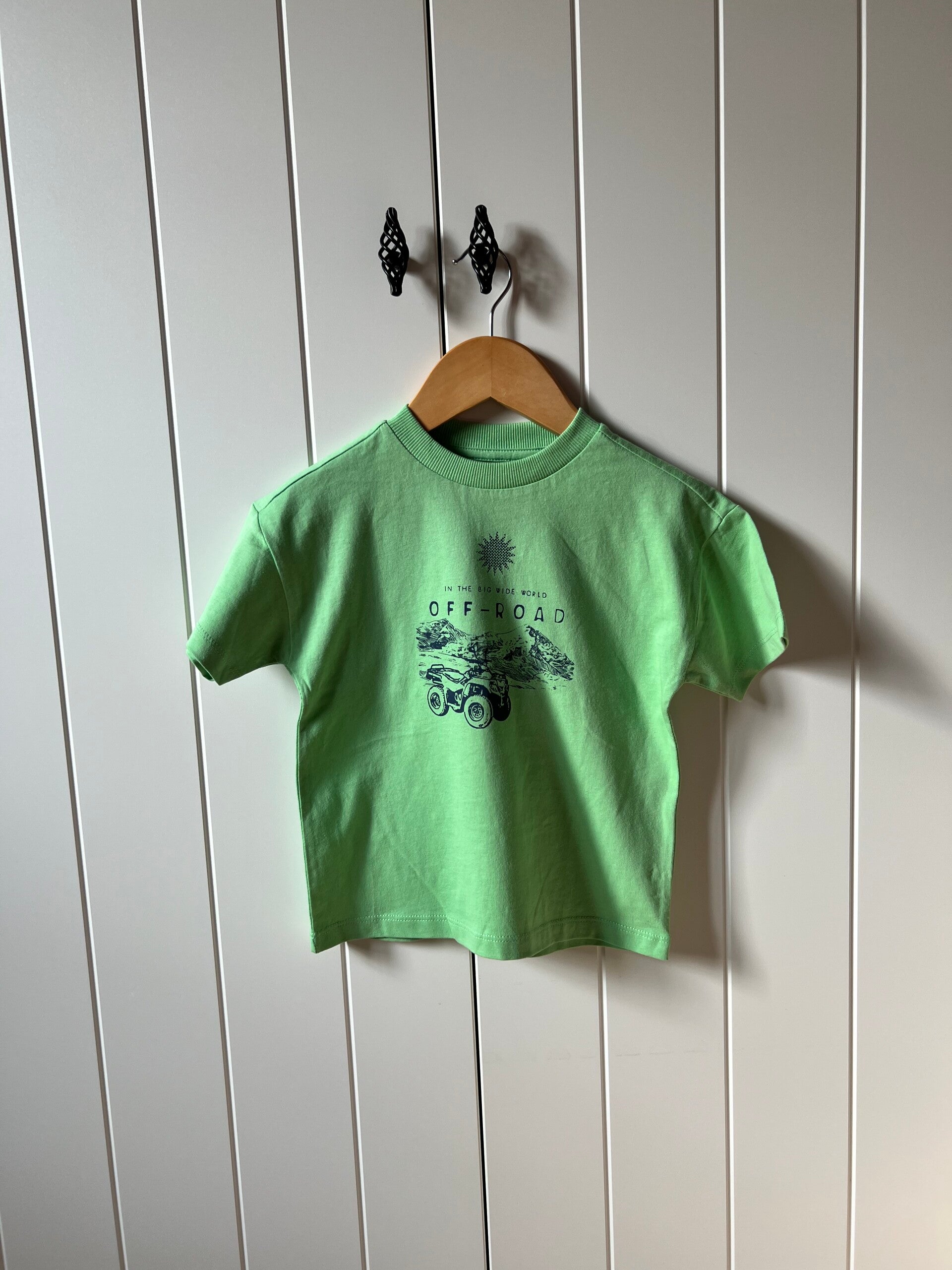 T-shirt BESTies