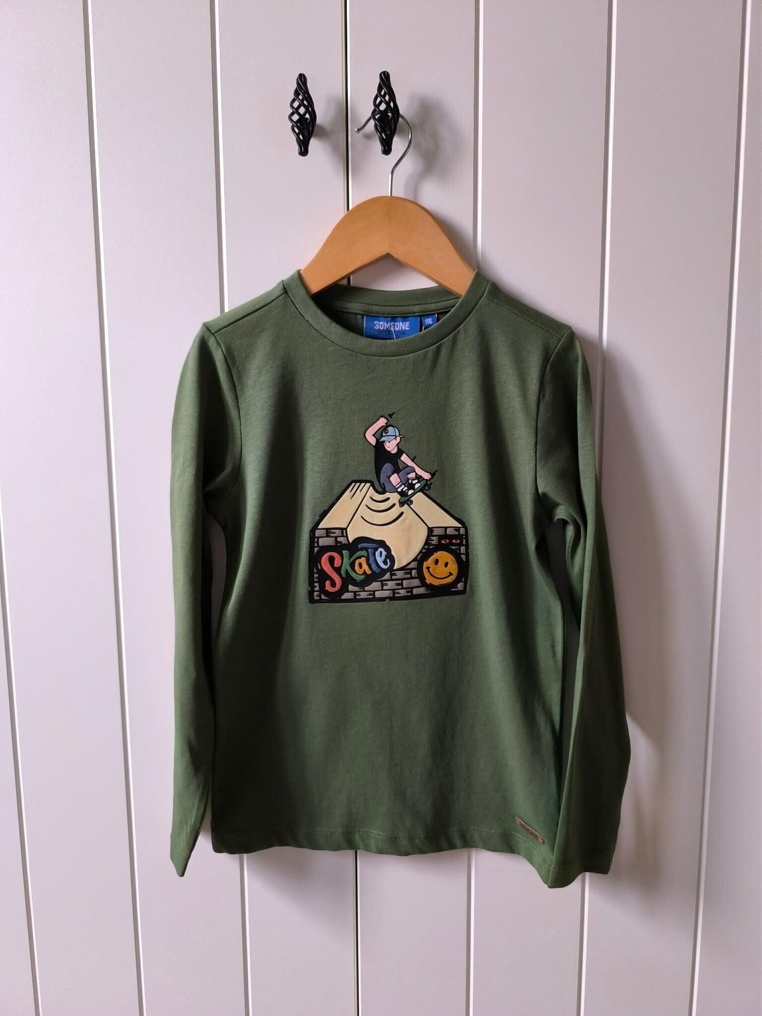 Longsleeve Someone