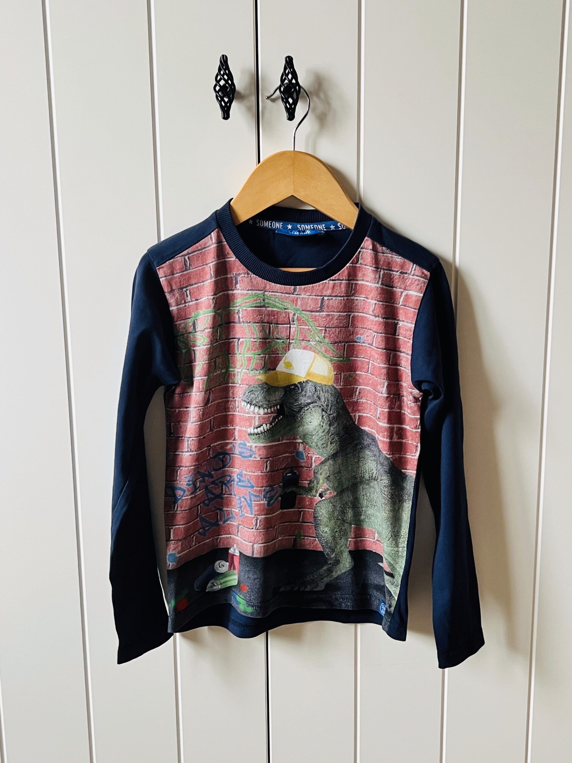 Longsleeve Someone