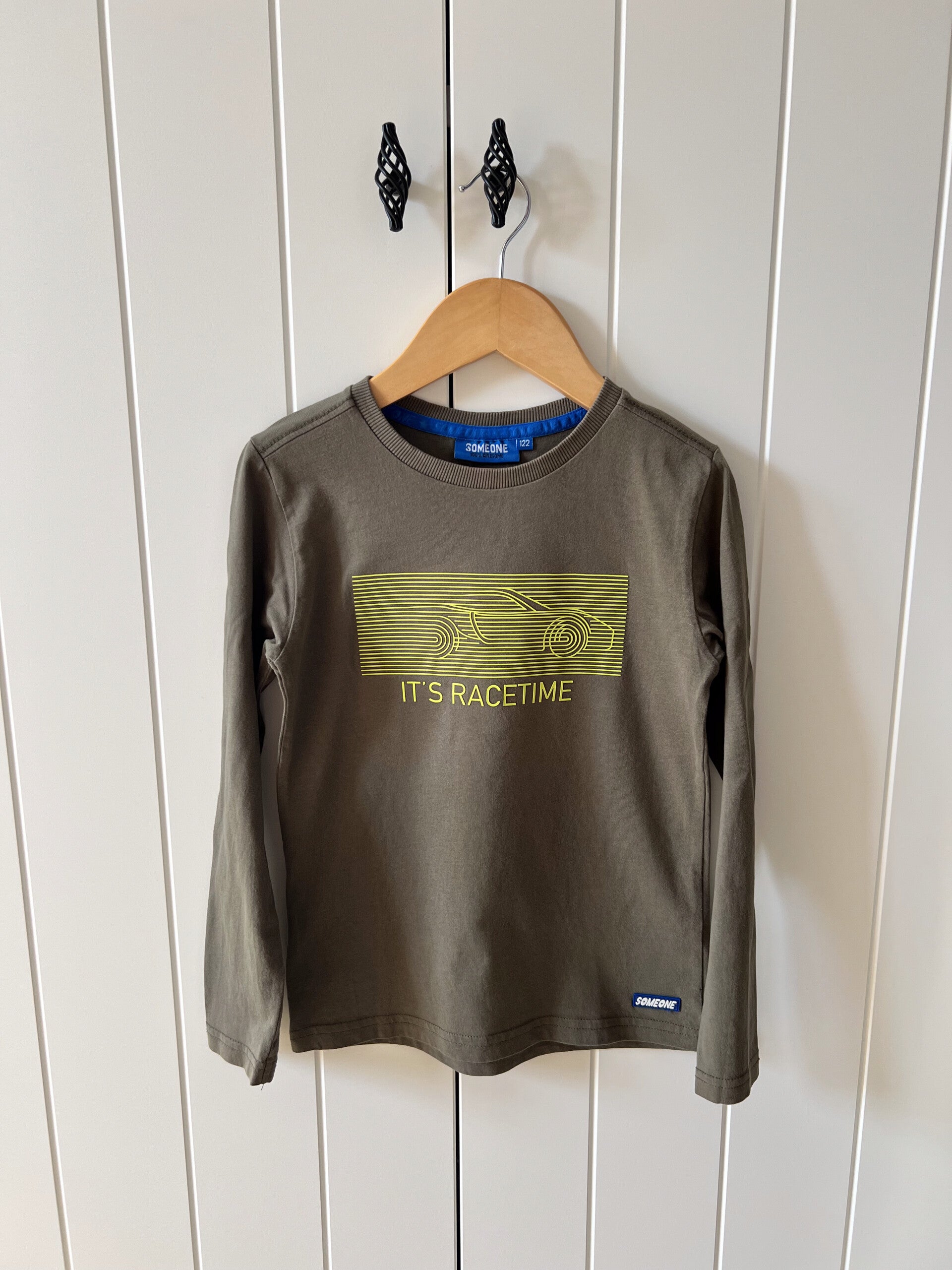 Longsleeve Someone