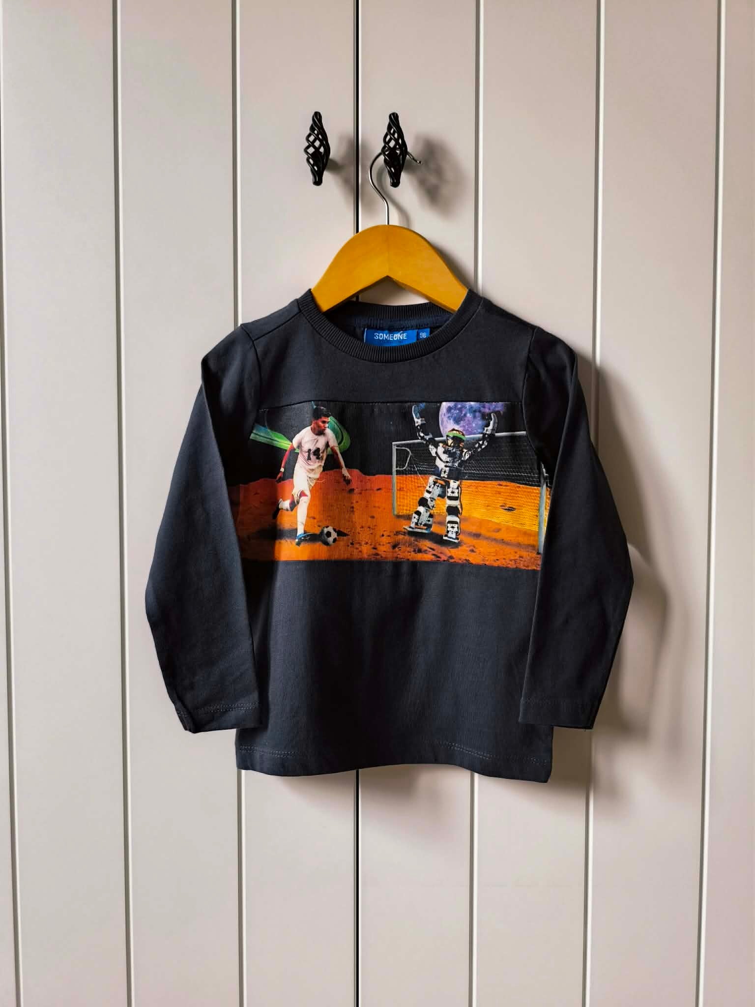 Longsleeve Someone