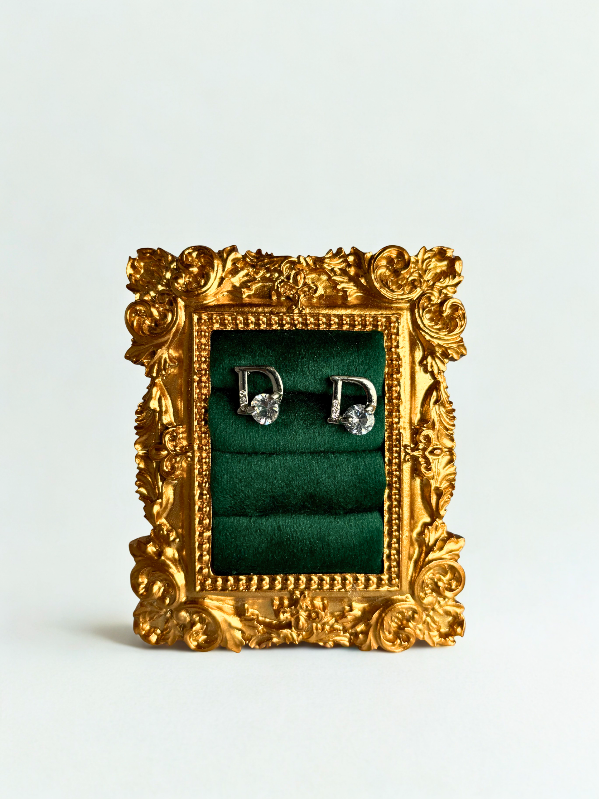 Oorstekers DD zilverkleurig