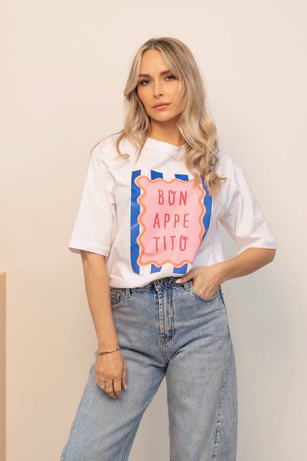 T-shirt “Bon Appétit” 🍑✨