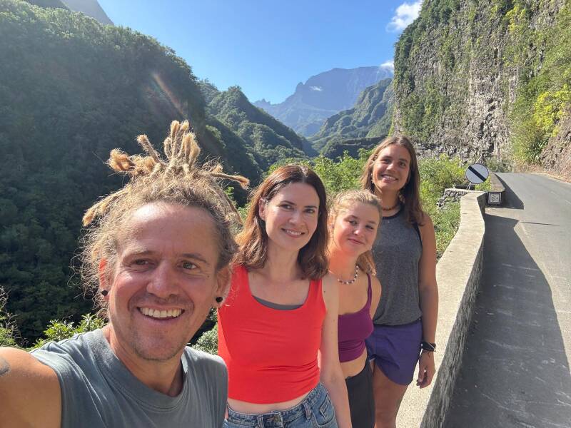 Die Schwimmdings-Crew in La Réunion