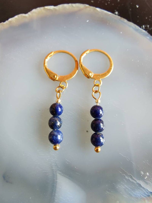 Oorhangers lapis lazuli kraaltjes goud