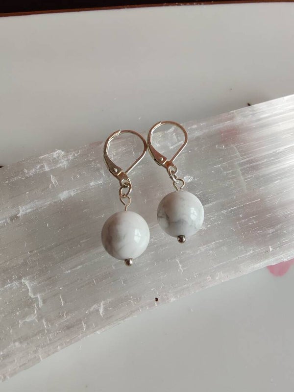 Oorhangers howliet bolletje zilver