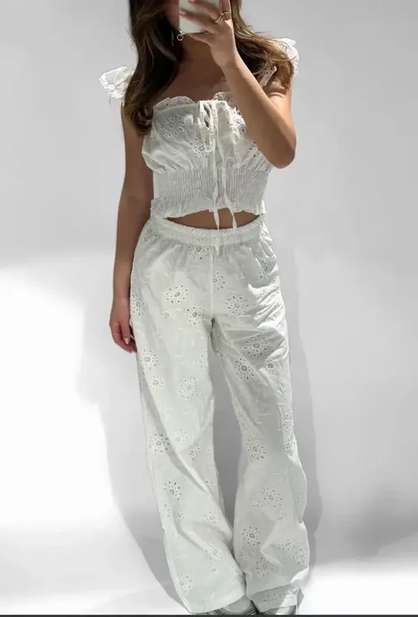 witte broderie broek