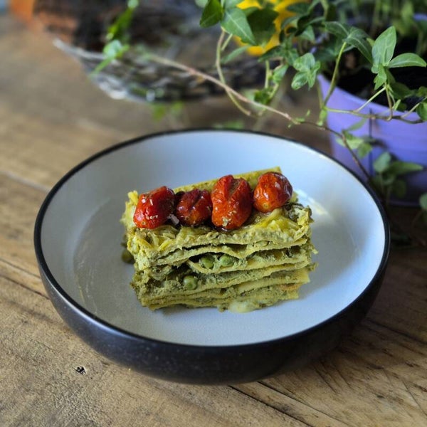 Recept blad "Grön vegansk lasagne" till höstsvampen eller rökta laxen.