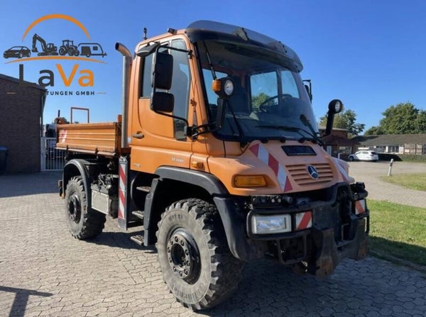 2009 Mercedes Benz Unimog 405/12 U400