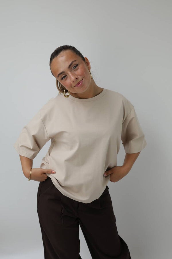Basic beige t-shirt