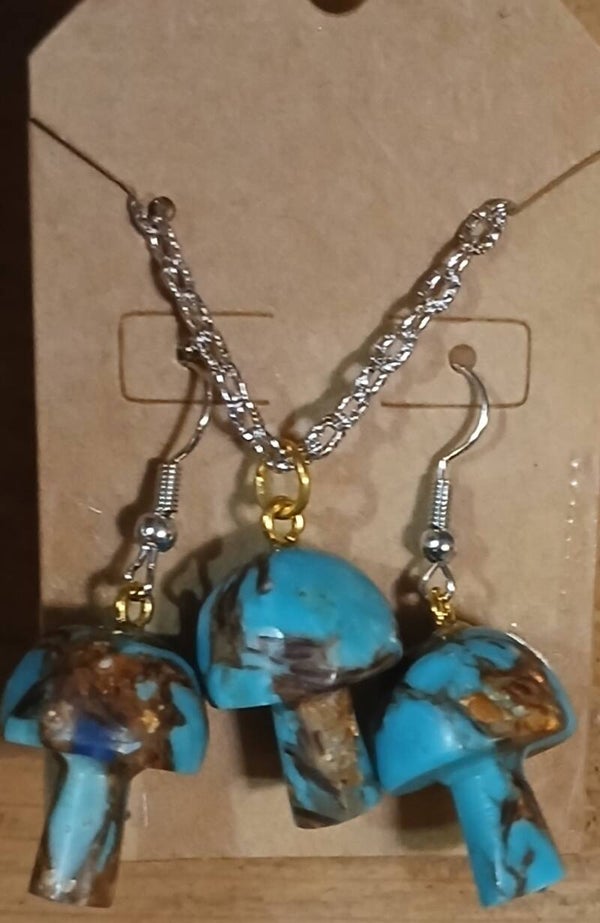 Blue camouflage mushroom set
