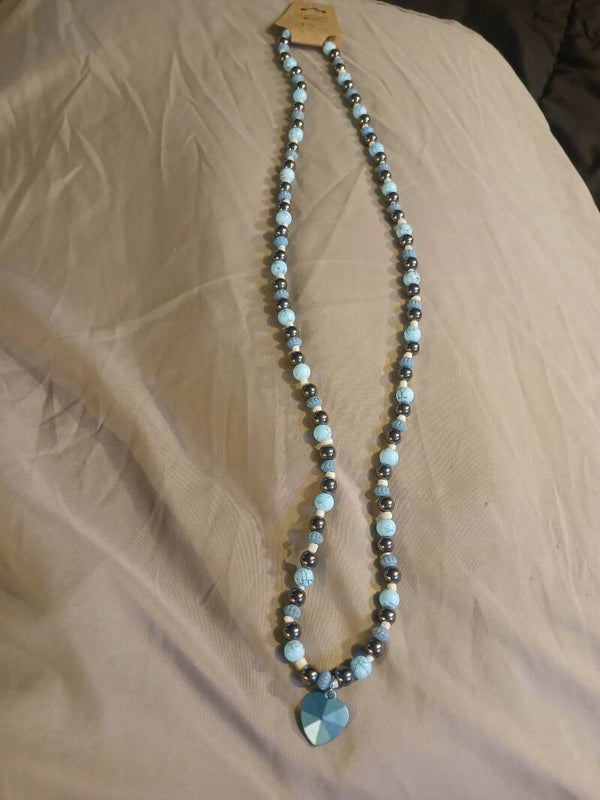 Turquoise small heart western beaded necklace