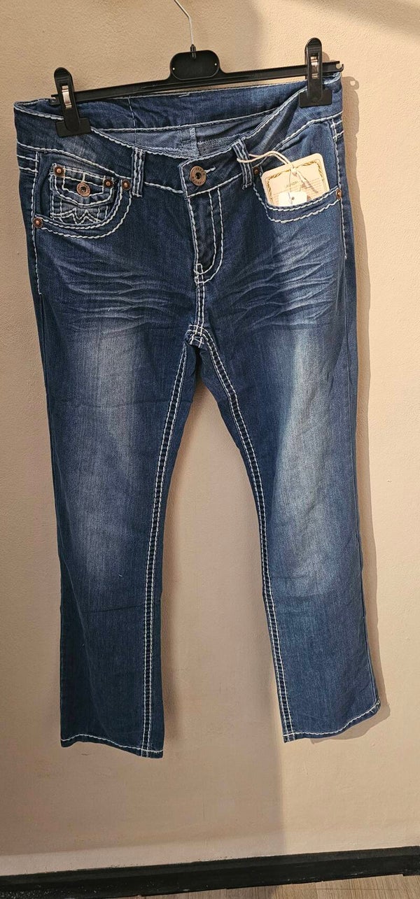 Jeans Lore
