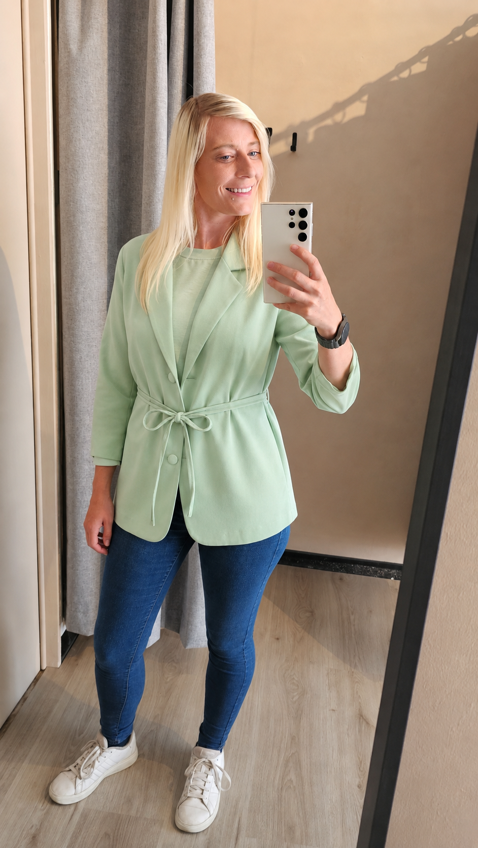 Blazer Helena