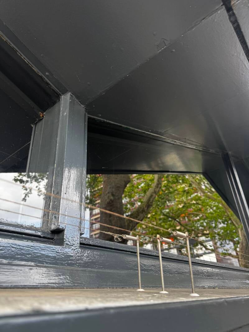 vogelnesten onder zonnepanelen