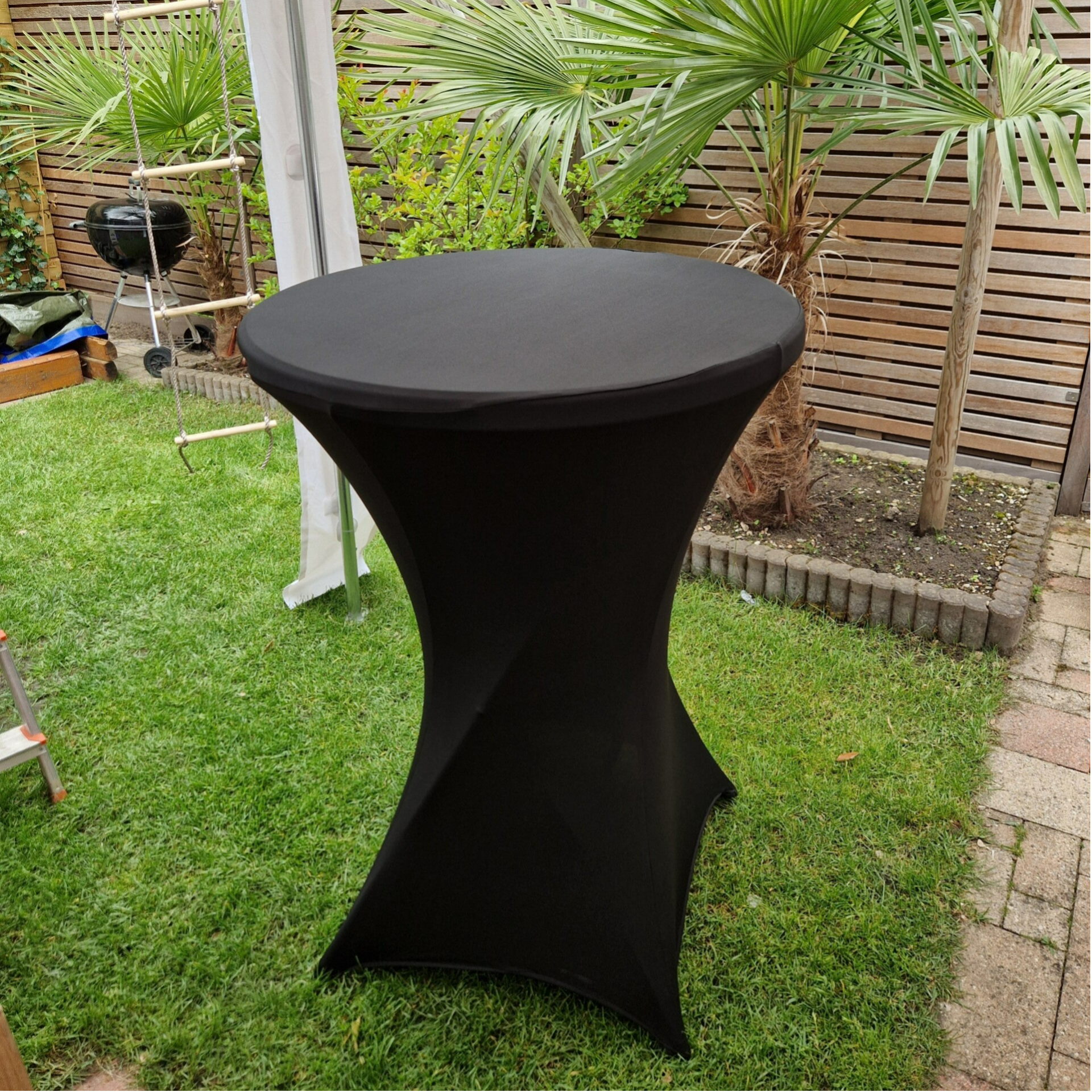 Statafel 80 cm met rok