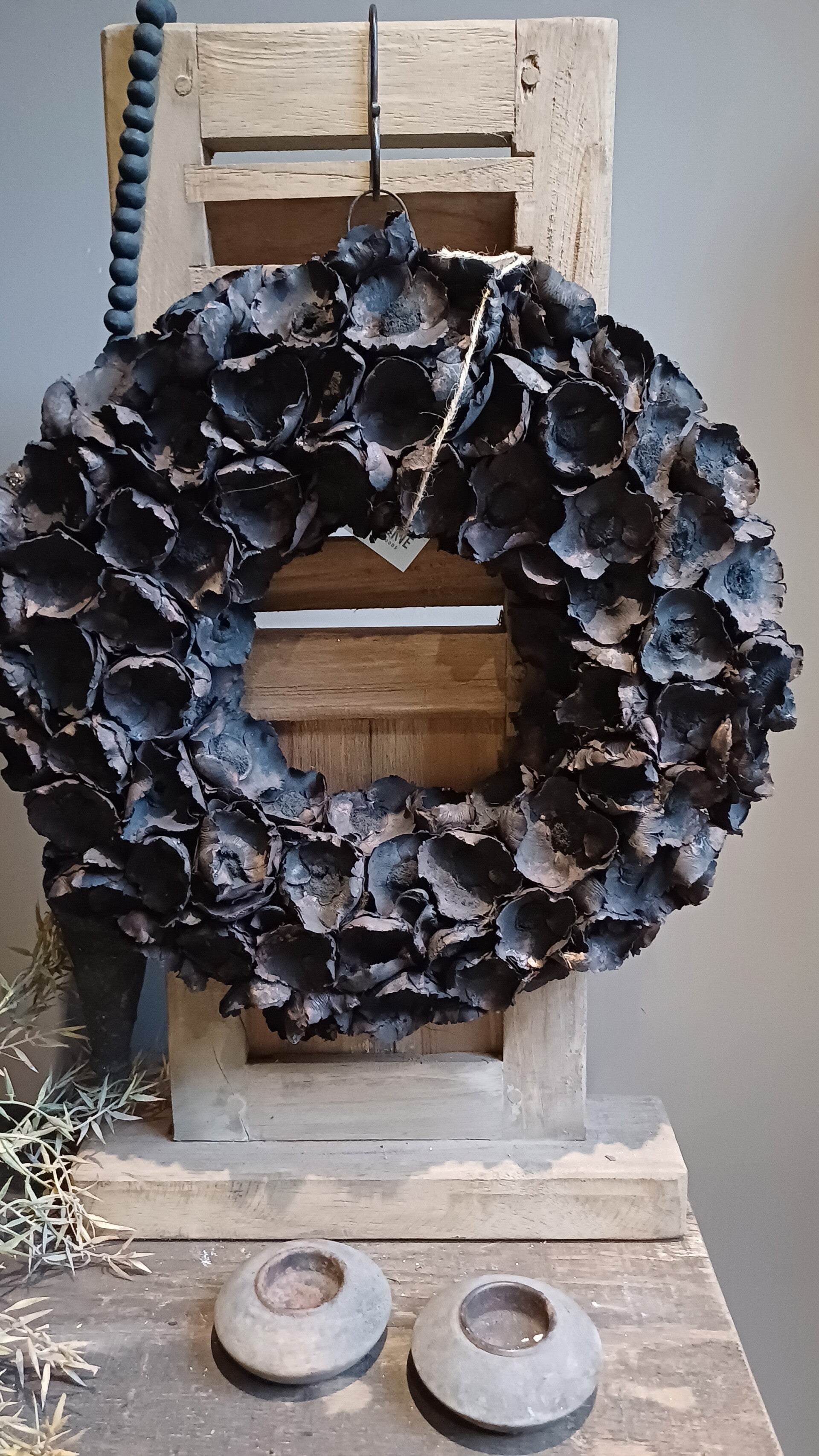 Krans coco flower 40cm zwart