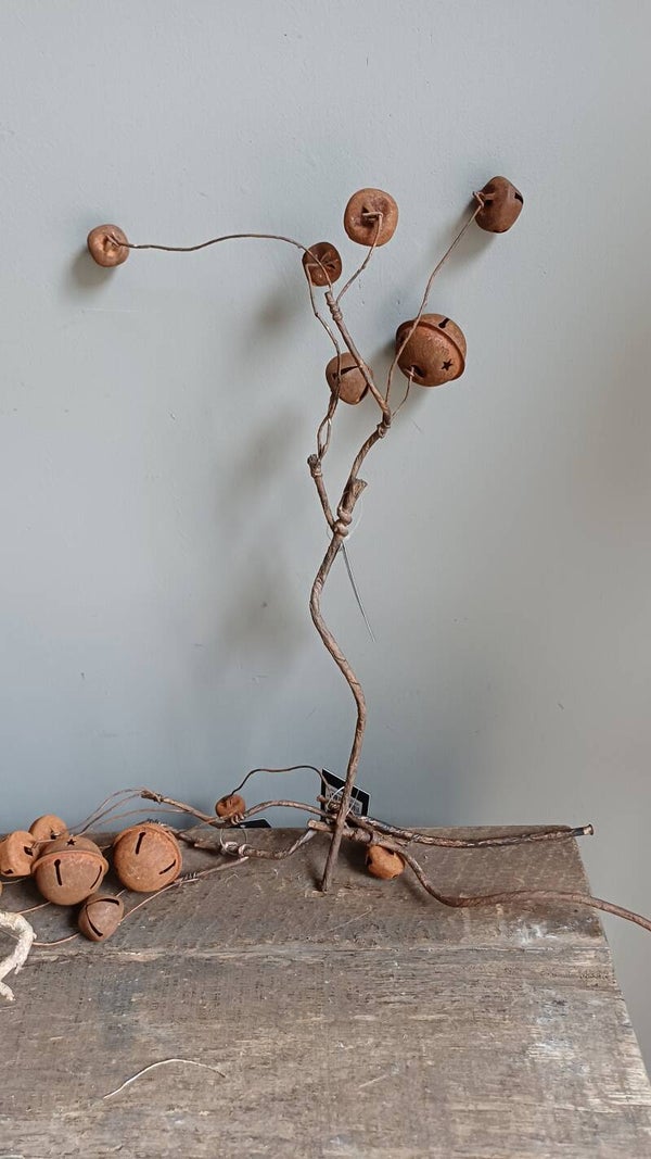 Tak met 6 roestbellen