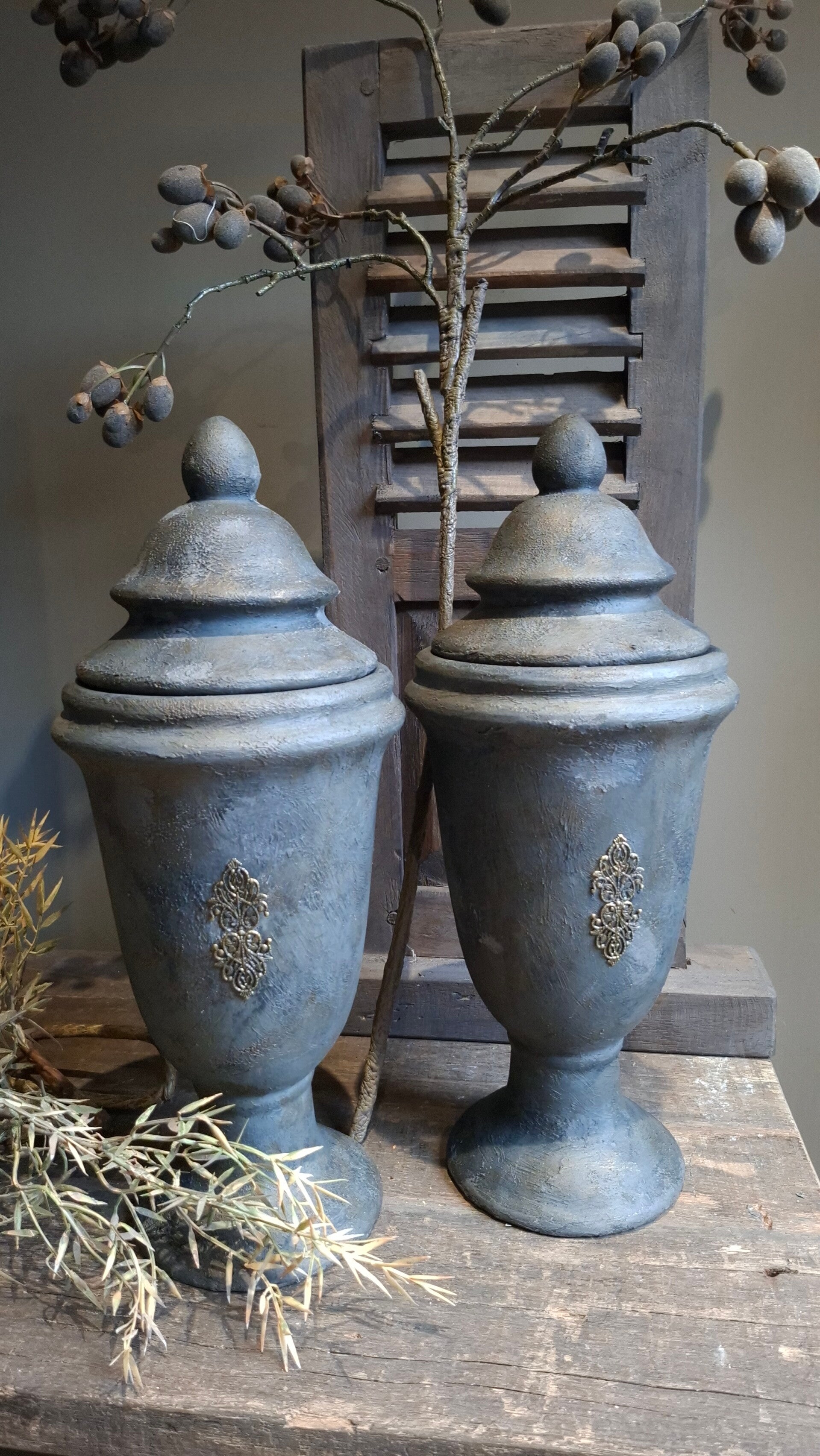 Vaas met deksel, porselein