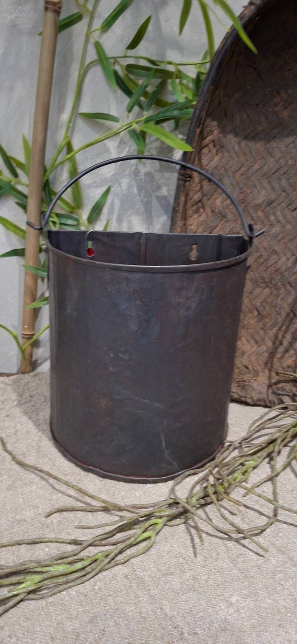 Metalen halve pot